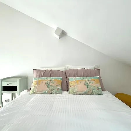 Studio Jade : Charmant Logement Place Clemenceau * Pau