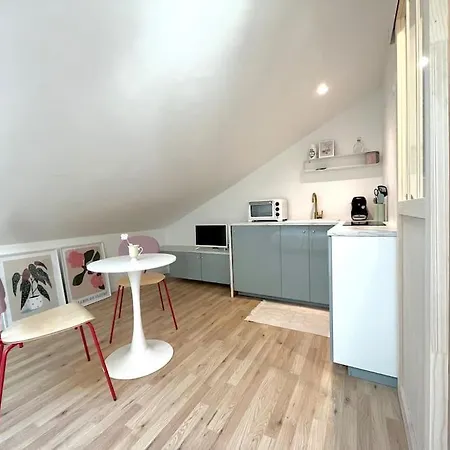 Studio Jade : Charmant Logement Place Clemenceau Apartment Pau